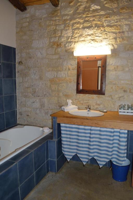Les Vents Bleus Hotel Donnazac Phòng bức ảnh